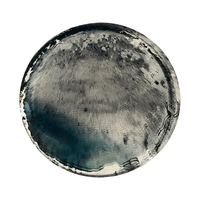 Storm in a mirror, storm in a mirror could be the reflection of the person who is seeing the piece, only after they have had a chance to look deeper into themselves, could be able to reflect something.tempesta in uno