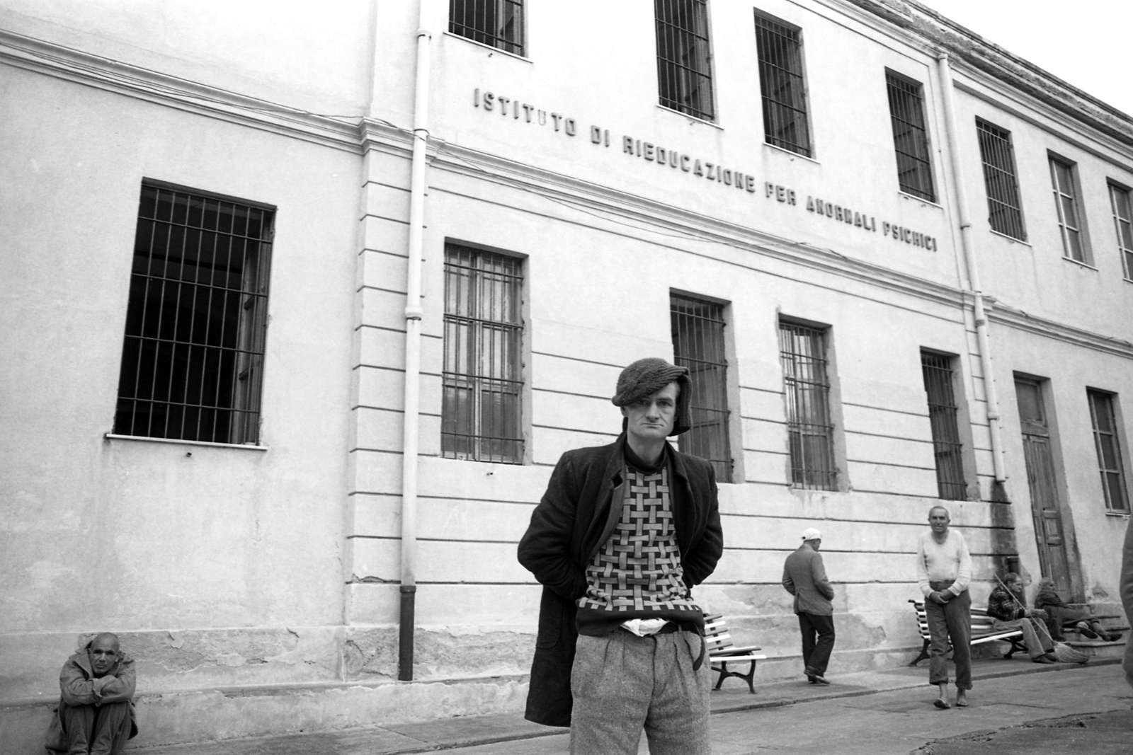Prigionieri del silenzio - Viaggio nei manicomi calabresi - Ottobre-Novembre 1983